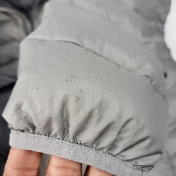 Patagonia Down Sweater Womens Hooded Pullover Jacket Kangaroo Pocket Gray Size M - Picture 8 of 16